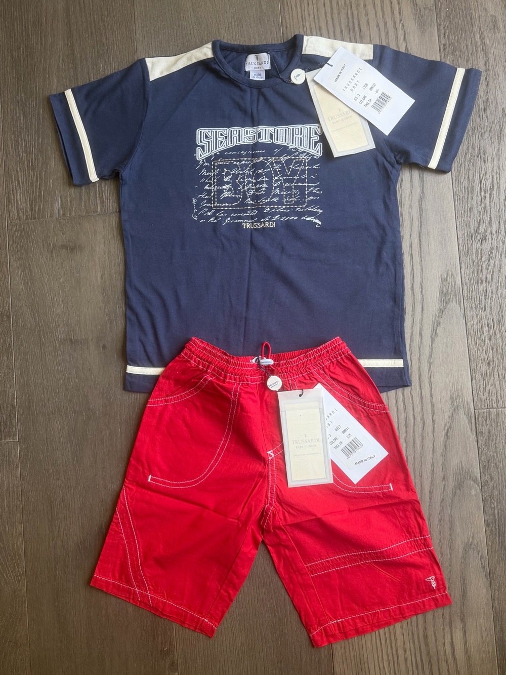 new Trussardi Navy & Red Kids Tee and Shorts Set sz 12 m